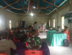 Babinsa Kecamatan Rindi Hadiri Rapat Forum Konsultasi Publik Pendataan Awal Regsosek