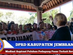 Berita Video : DPRD Kabupaten Jembrana Mediasi Penyampaian Aspirasi Puluhan Pedagang Pasar Umum Terkait Revitalisasi