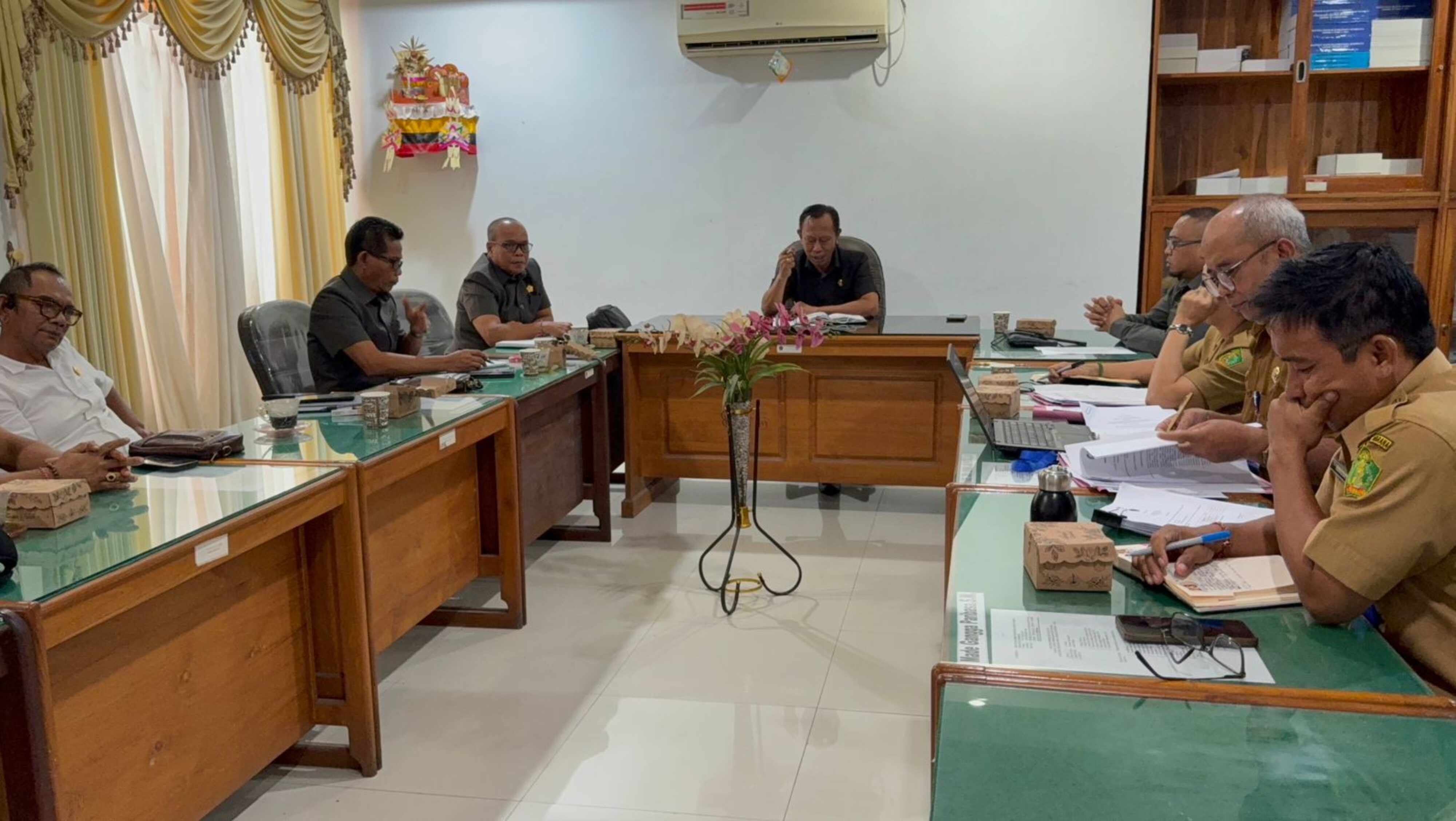 Komisi I DPRD Jembrana Dalami Isu Dana Desa, Regulasi Pilkel 2027 Dan Pembaruan Layanan Dukcapil