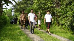 Tinjau Rencana Perbaikan Jalan Di Pekutatan, Bupati Kembang: “Bukan Cuma Aspal, Drainase Juga Harus Kuat”