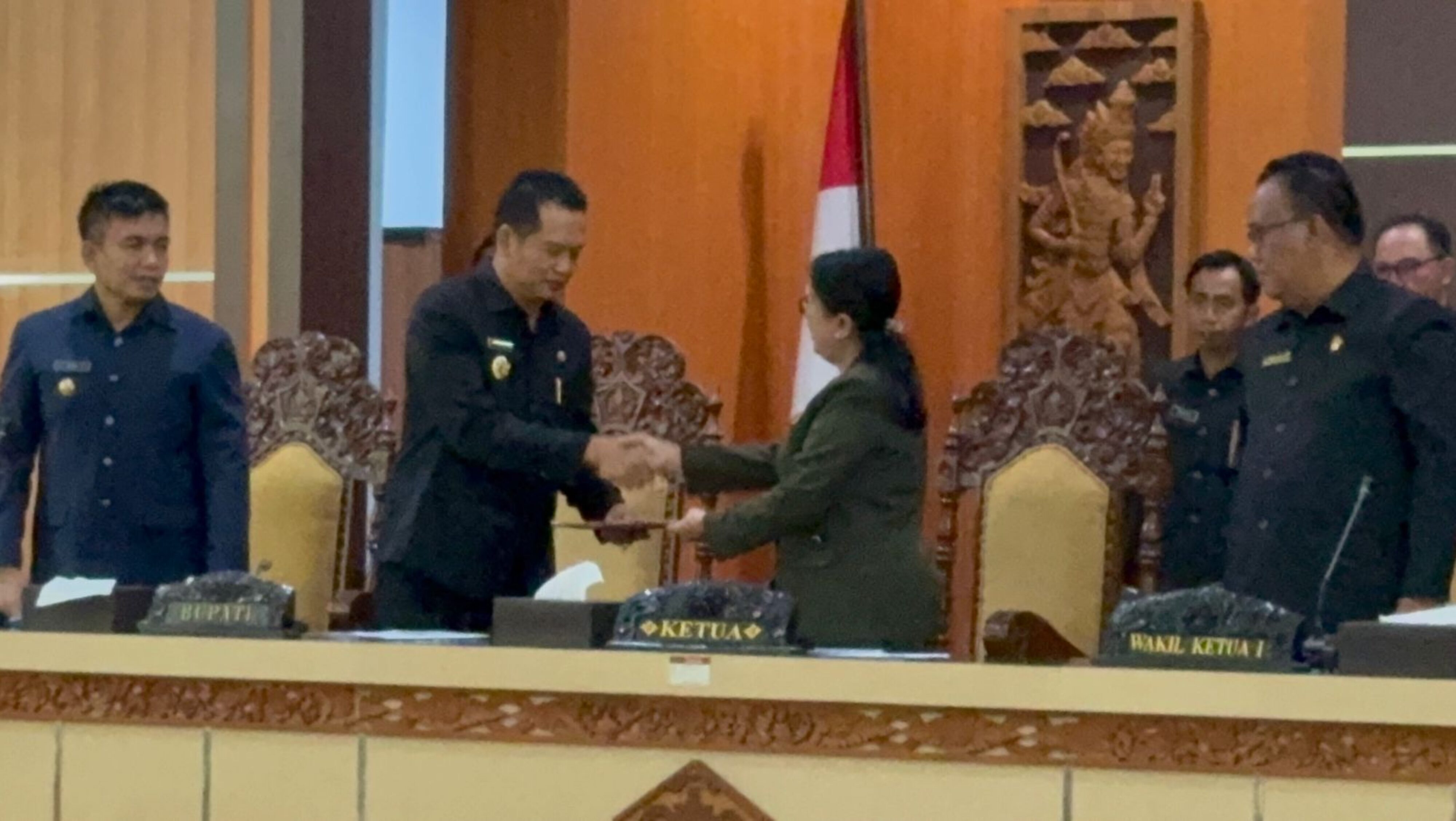 Rapat Paripurna I DPRD Jembrana, Penjelasan Bupati Atas LKPJ Tahun Anggaran 2025