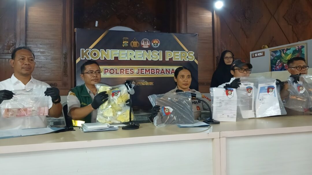 Satreskrim Polres Jembrana Ungkap Kasus Dugaan Pemalsuan Dokumen Karantina Hewan