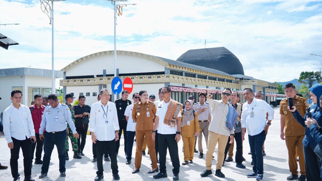 BNPP RI Tinjau Kesiapan Operasional Terminal Barang Internasional Di PLBN Motaain
