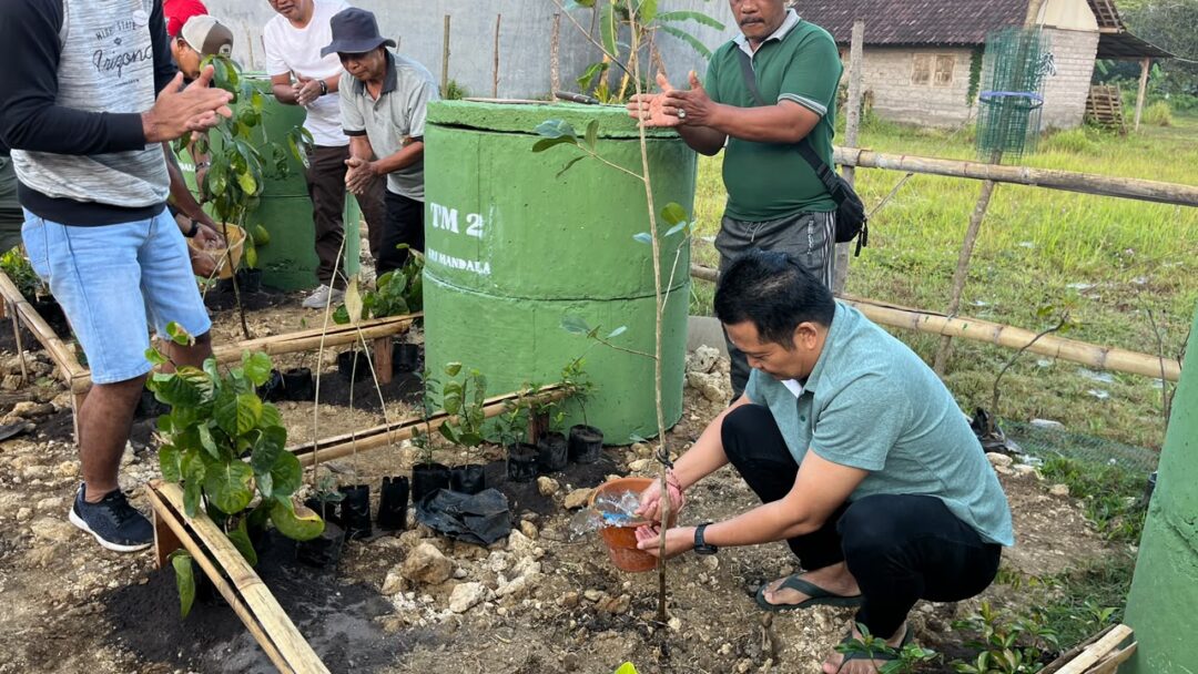 Kelola Sampah Organik Secara Mandiri, Bupati Kembang Beri Apresiasi Tinggi Warga Sri Mandala