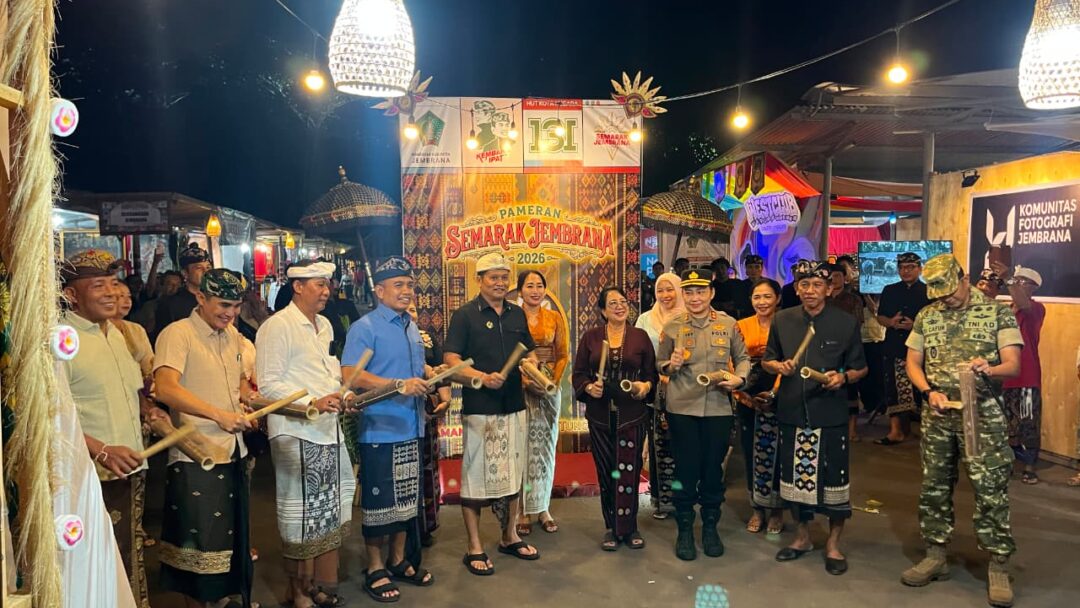 Pameran Semarak Jembrana 2026 Resmi Dibuka: Dorong Ekonomi Lokal Dan Canangkan Maskot Cepaka Putih