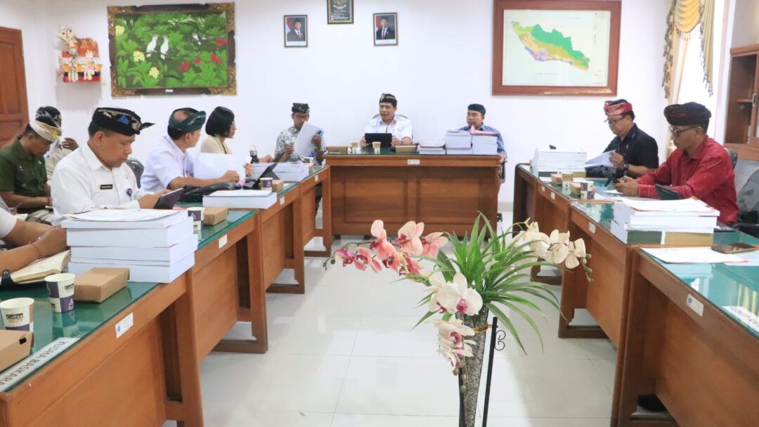 Komisi III DPRD Jembrana Matangkan Ranperda Jaringan Utilitas Terpadu, Kabel Semrawut Jadi Sorotan