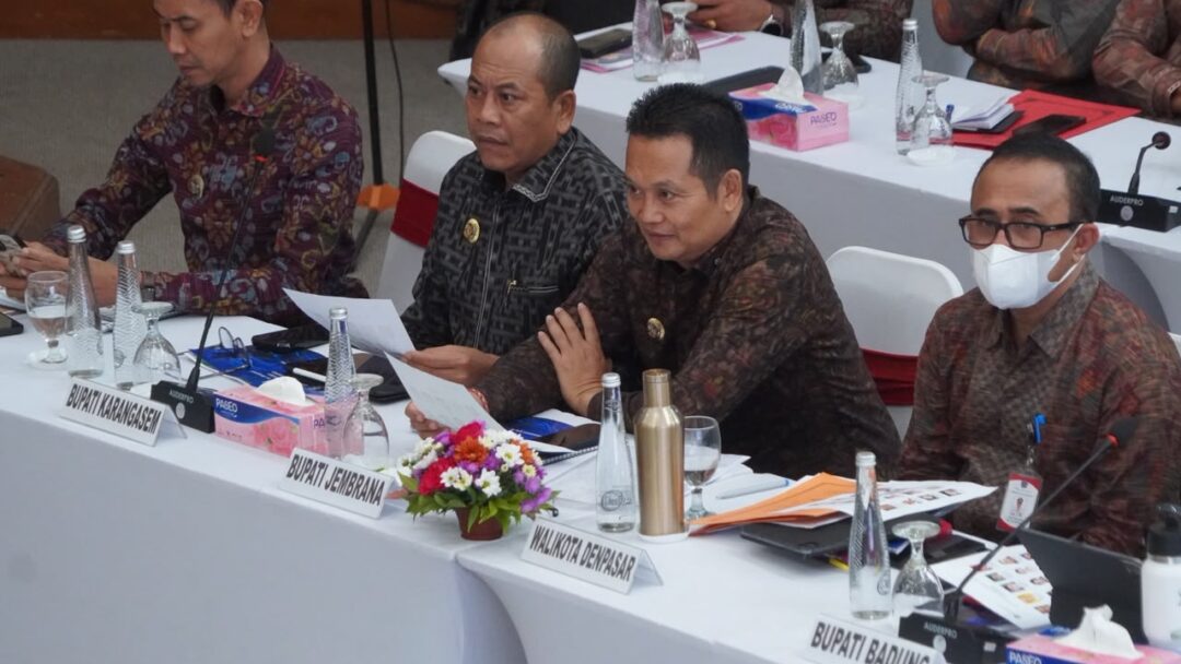 Hadiri Kunker Banggar DPR RI, Bupati Kembang Dorong Solusi Jangka Panjang Kemacetan Di Gilimanuk